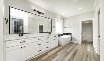 224 Michelle Dr, Beebe, AR 72012