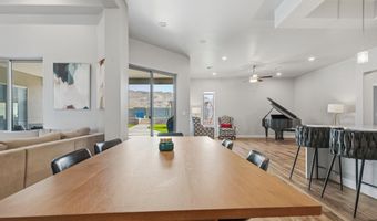 1515 Las Lomas Ct, Alamogordo, NM 88310