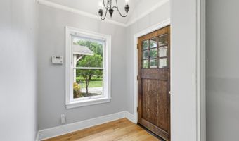 261 E OAKVIEW Pl, Alamo Heights, TX 78209