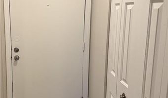 3 Admiralty Dr 3-3, Middletown, RI 02842