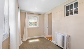 241 Beech St 2, Boston, MA 02131