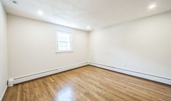 56 Glad Valley Dr, Billerica, MA 01821