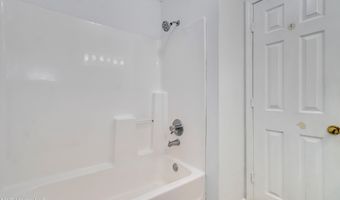 154 Chestnut Dr, Brandon, MS 39047