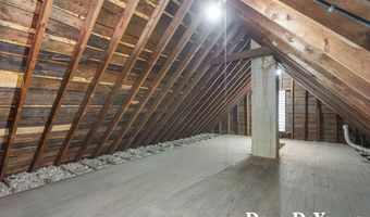 223 North St, Allegan, MI 49010