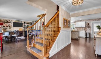 382 Wheaton Ave, Bayville, NJ 08721