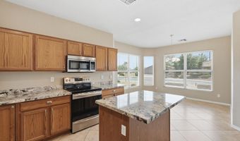 3220 E GLENEAGLE Dr, Chandler, AZ 85249
