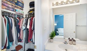 310 Ross Moore Ave, Charlotte, NC 28205
