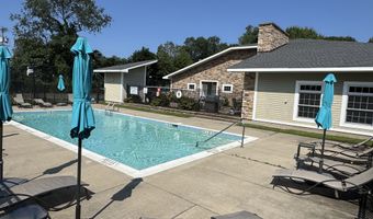 1 Indian Neck Ave 4, Branford, CT 06405