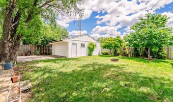 6027 Kim Ave, Allen Park, MI 48101