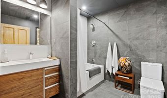 100 Coxe Ave 310, Asheville, NC 28801