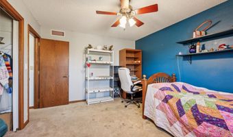 5301 Valley Rd, Ames, IA 50014