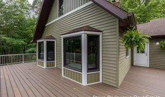 11774 84th Ave, Allendale, MI 49401