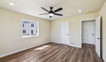 997 Bell Cir, Arlington, WI 53911