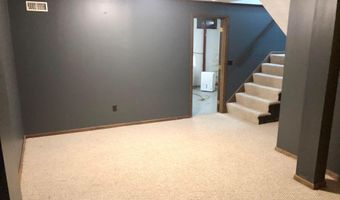 938 Bluffway Dr, Columbus, OH 43235