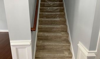 121 Red Bark Ct, Apex, NC 27539