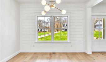 63 Forrest Ln, Charlestown, RI 02813