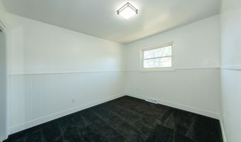 908 CREST PARK Dr, Cheyenne, WY 82001