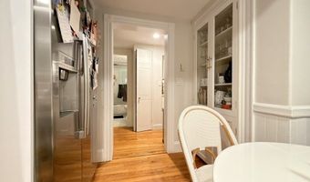 41 Pickney St B, Boston, MA 02114