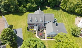 17 WATERTON Dr, Bear, DE 19701