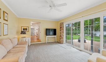 844 E SUNSET Ave, Appleton, WI 54911