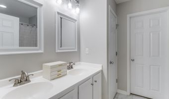 15124 Cedar Springs Dr, Biloxi, MS 39532