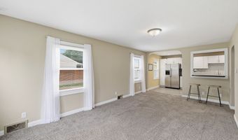 104 Willow Ln, Anderson, IN 46012