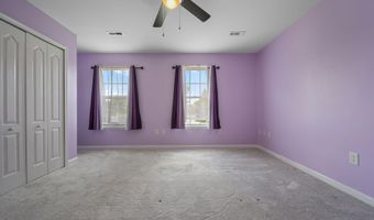 18 ARDSLEY Cir, Dover, DE 19904