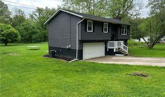 4442 Coal River Rd, Alum Creek, WV 25003