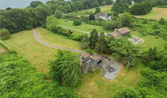 668 Indian Ave, Middletown, RI 02842