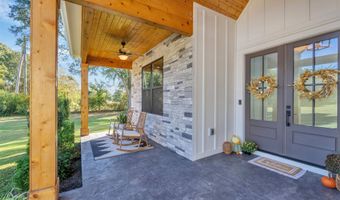 3006 Old Furnace Rd, Boiling Springs, SC 29316