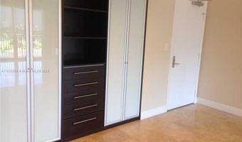 19900 E Country Club Dr 806, Aventura, FL 33180