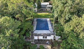 1 Cameron Cir, Atlantic Highlands, NJ 07716