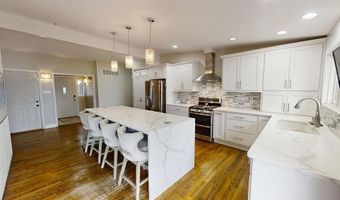 39 Valley Dr, Casper, WY 82604