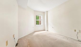 7101 BAY FRONT Dr #202, Annapolis, MD 21403