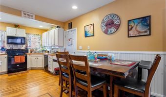 871 Smithfield Ave, Lincoln, RI 02865