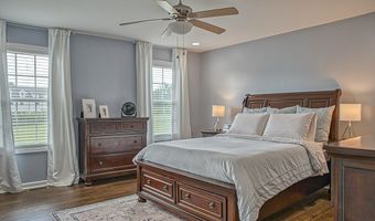320 Valley Pointe Dr, Baxter, TN 38544