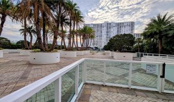 2801 NE 183rd St 908W, Aventura, FL 33160
