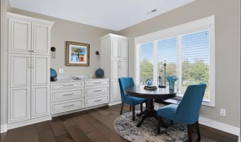 4025 Lochview Ct, Bargersville, IN 46106
