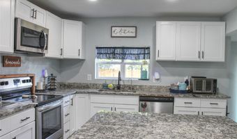 941 Central St, Albany, TX 76430