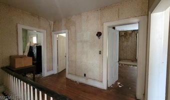 757 Avenue C, Bayonne, NJ 07002