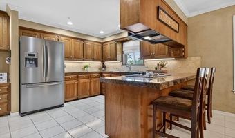 1330 Evergreen Dr, Bartlesville, OK 74006