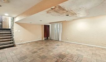 615 Glen Eden Ct, Aurora, OH 44202