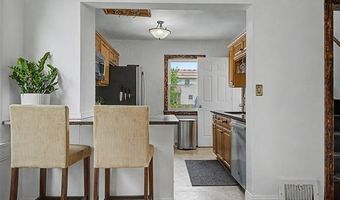 15596 Thomas Ave, Allen Park, MI 48101