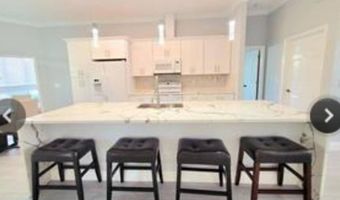 1415 Beach Club Ln, Apollo Beach, FL 33572