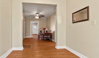 514 3rd St, Aliceville, AL 35442