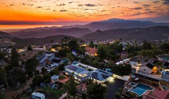 2222 Lindsay Michelle Dr, Alpine, CA 91901