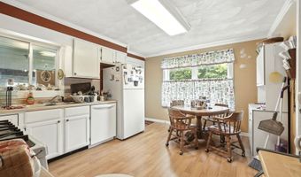 122 E Jefferson St, Auburn, IN 46706