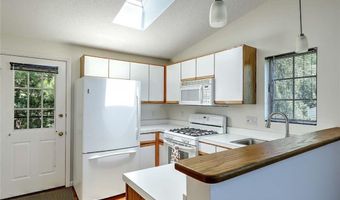 101 Cardinal Dr, North Kingstown, RI 02852