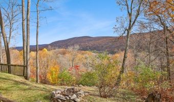 24 Peach Tree Rd, Alloway, NJ 07462