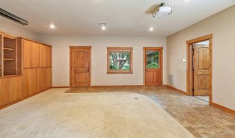 550 Crowson Rd, Ashland, OR 97520